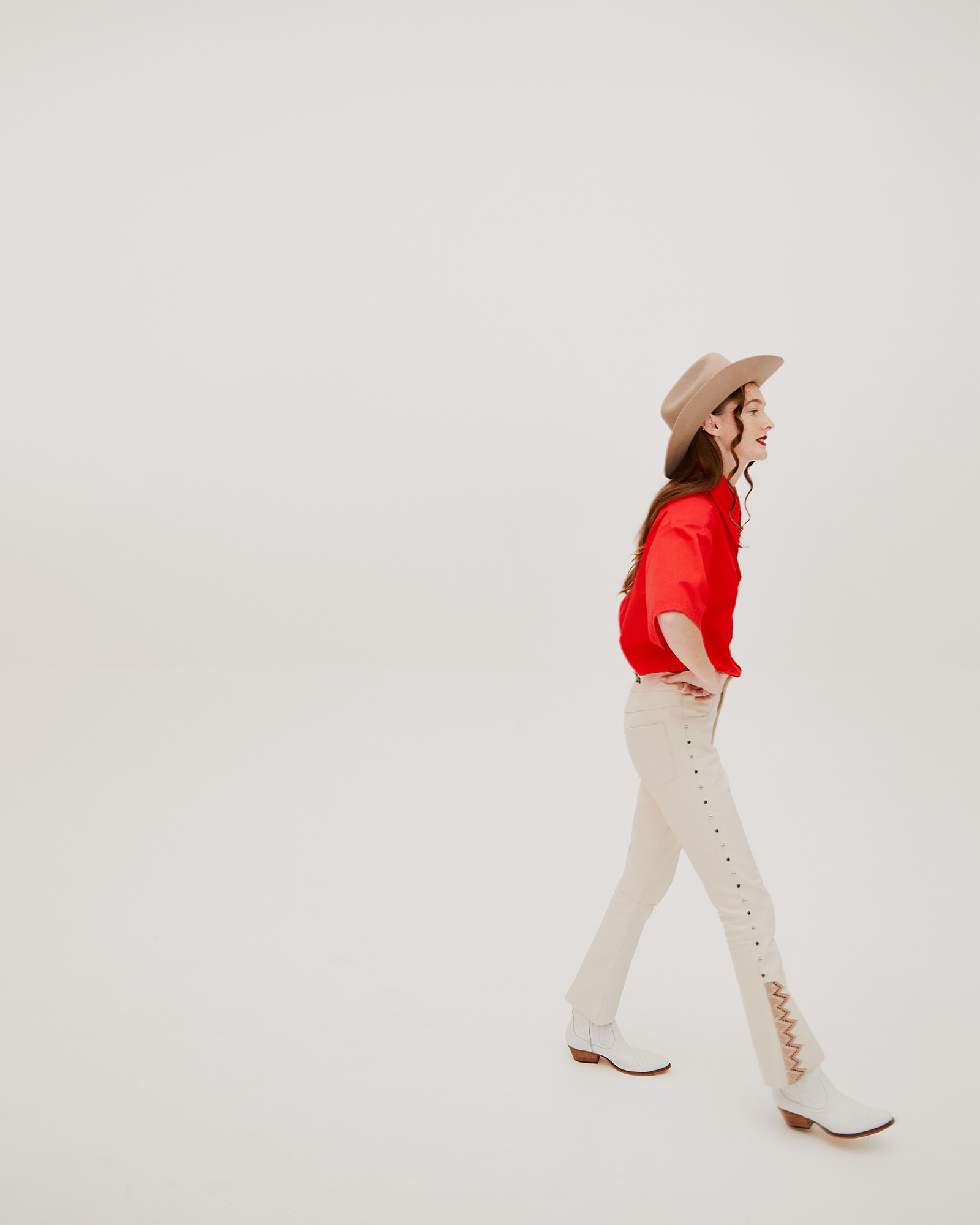 7753